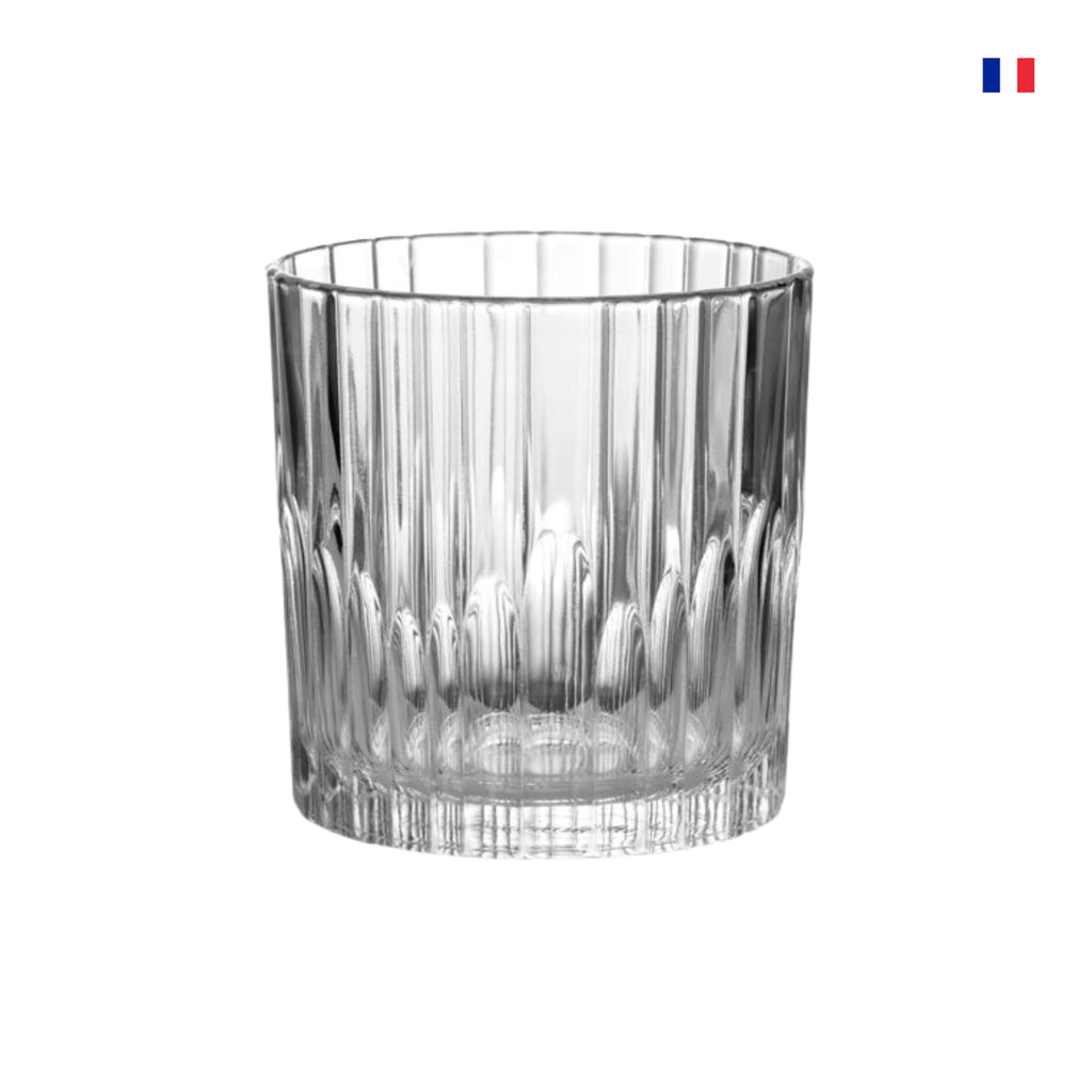 Bring elegance to your table with the Duralex Manhattan Clear Tumbler set. This 310ml set of 6 is made of tempered glass, making it 3.5 times stronger than normal glass and great for everyday use. Enjoy luxury dining with this durable and stylish glassware.    